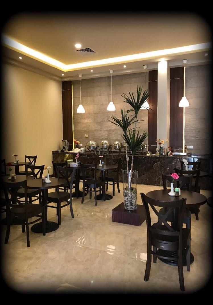 Lily Hotel Suite Mubarraz Эль-Хуфуф Экстерьер фото