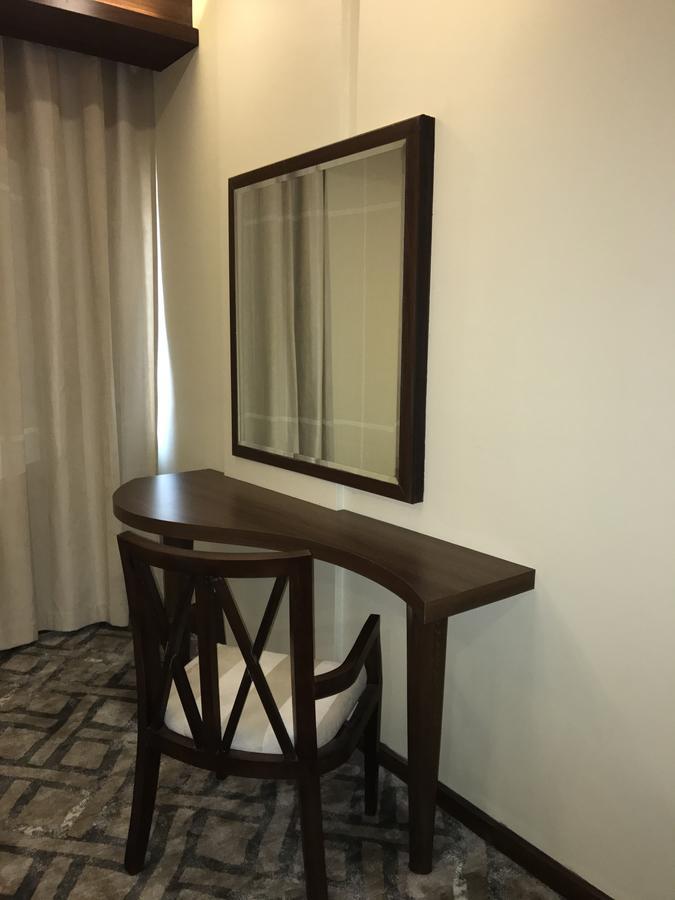 Lily Hotel Suite Mubarraz Эль-Хуфуф Экстерьер фото